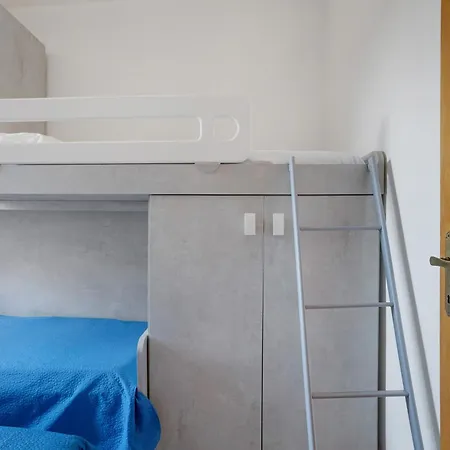 Apartment Coral House Viareggio
