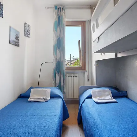 Apartment Coral House Viareggio